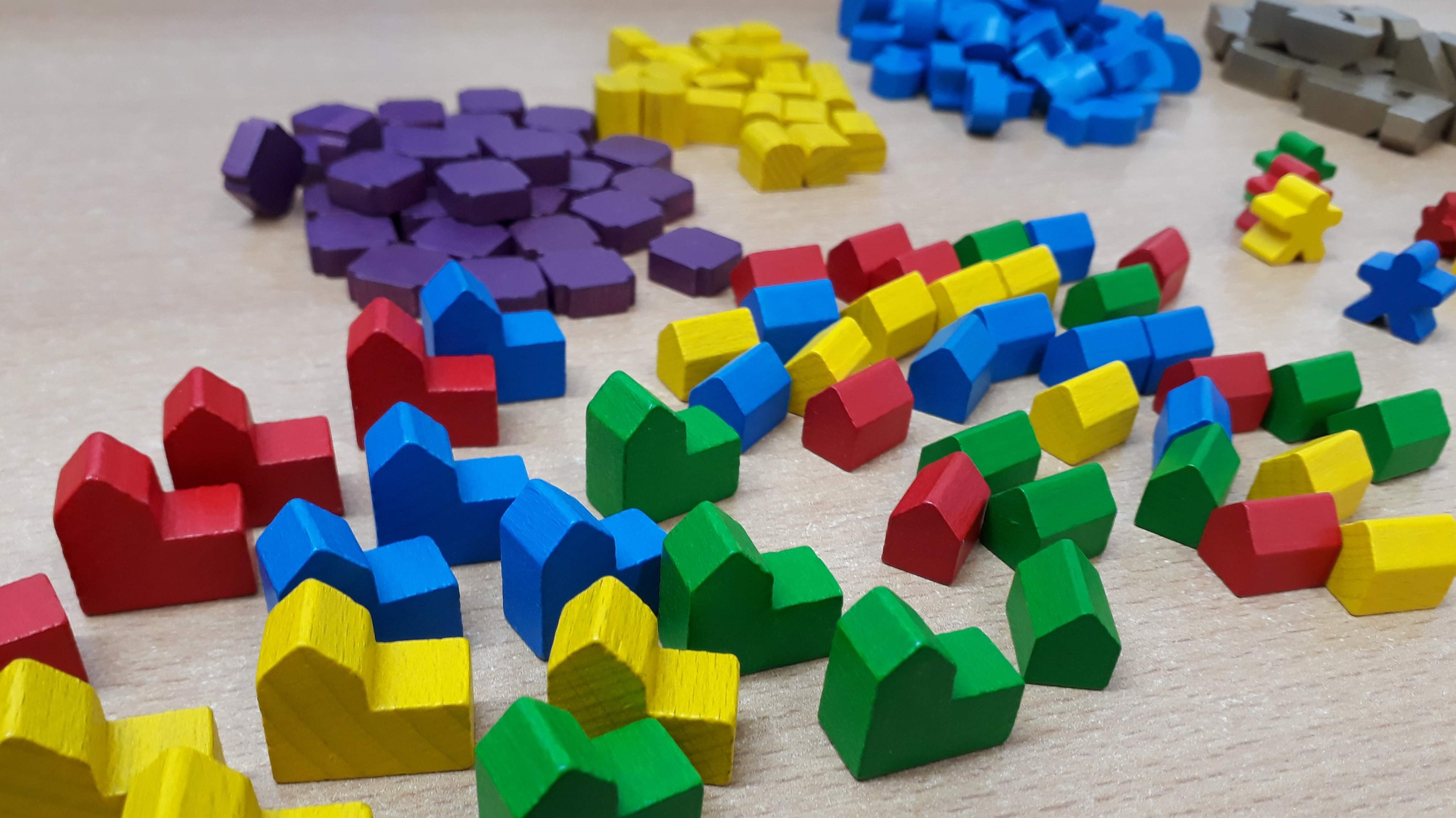 Set game pieces for Yokohama