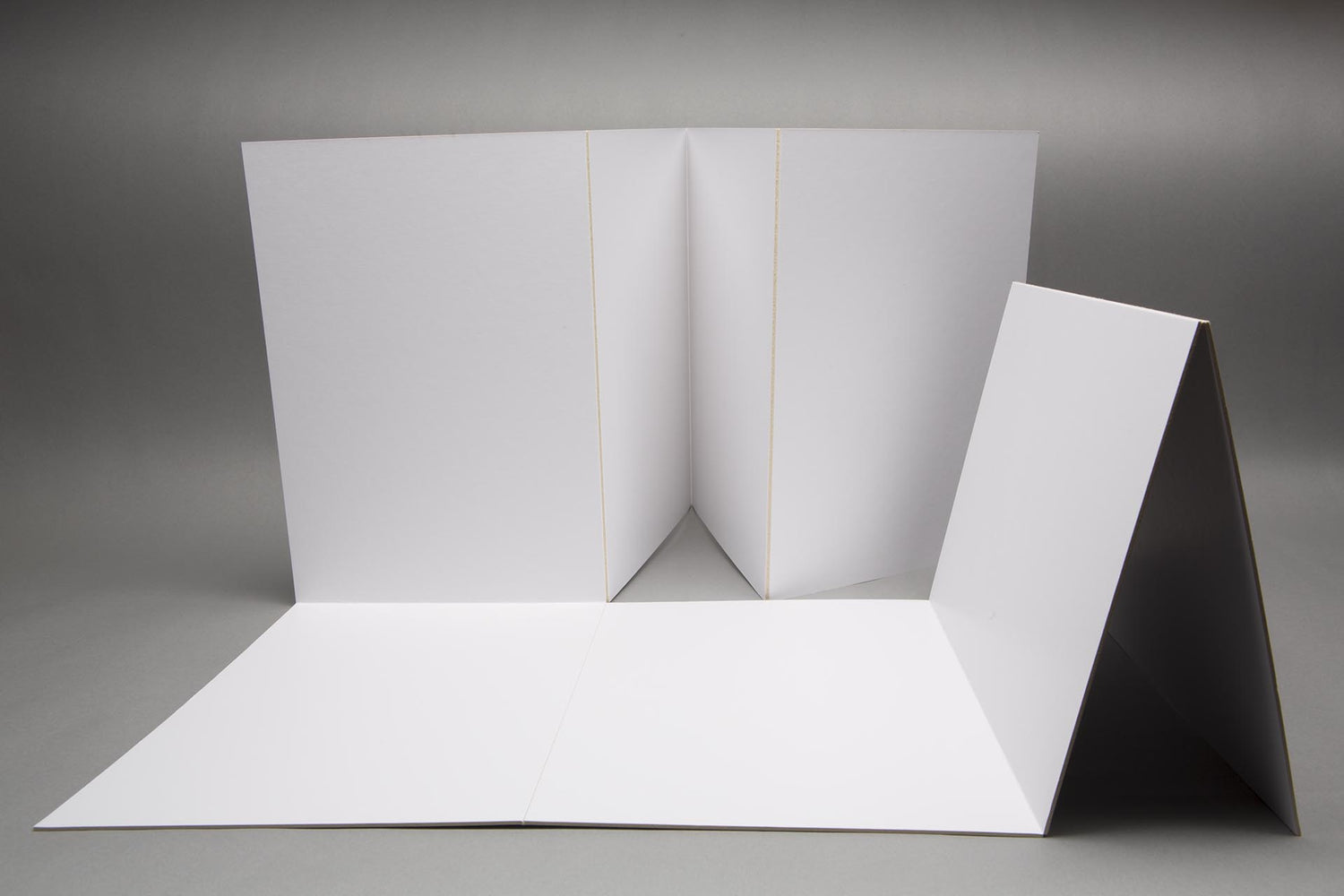 Game Board DinA4 4xfoldable, 8 parts special size - 840 x 600 mm (210 x 300 mm)