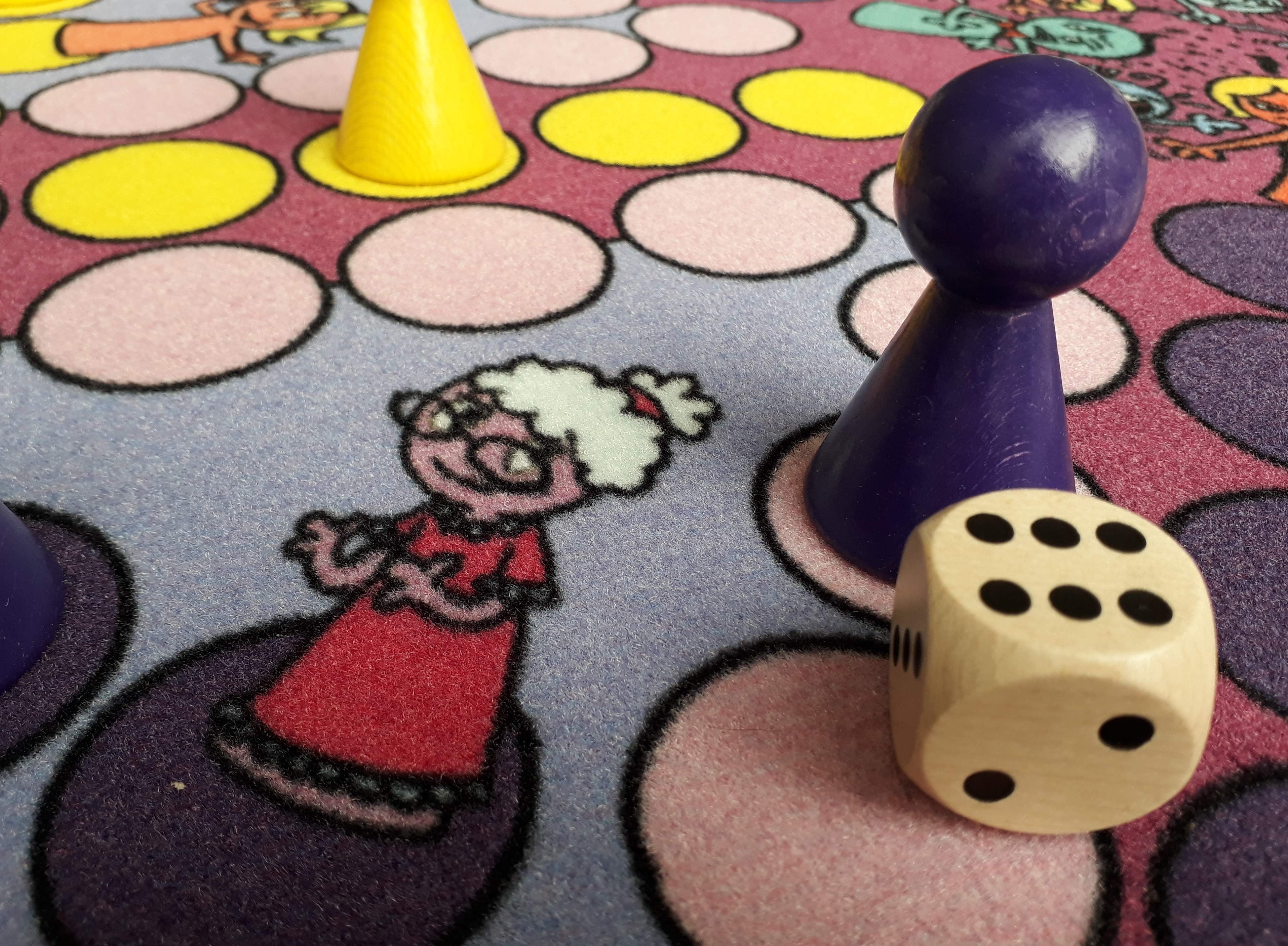 Carpet Pöppel-nicht-rum (4-player version)