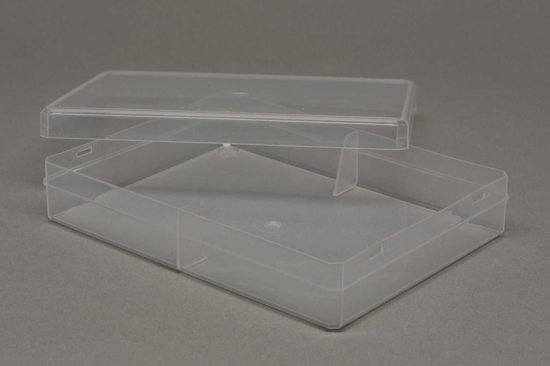 Double card box