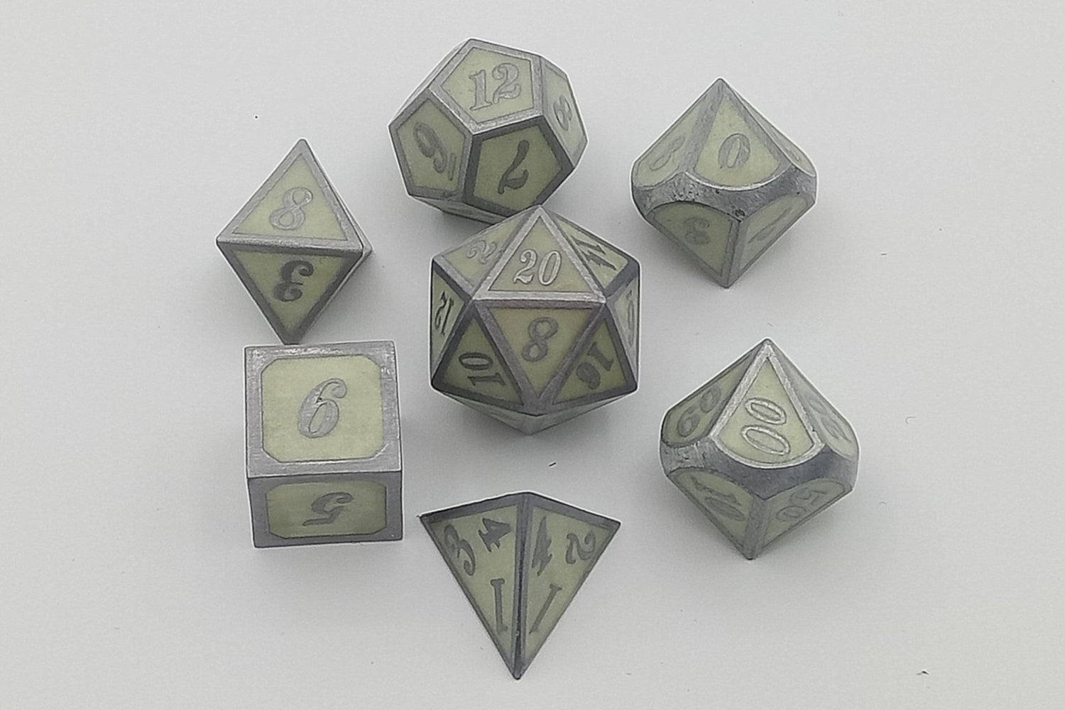 Glow in the Dark Metal Dice Set- green