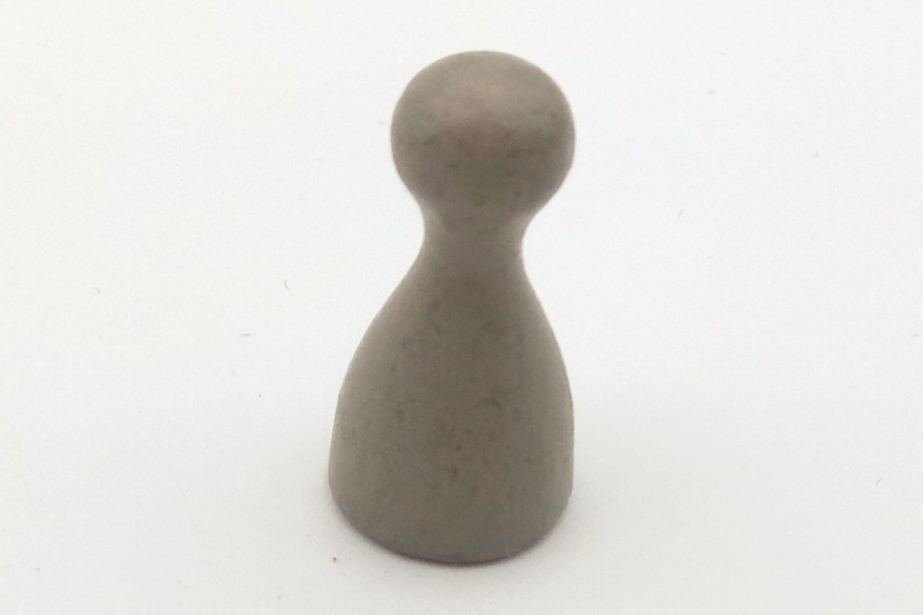 Medium Pawns - white