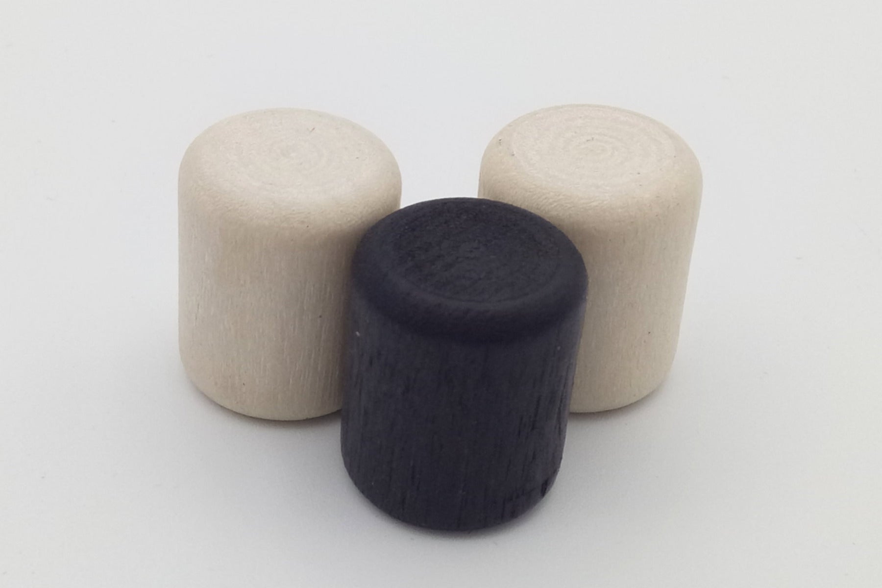 Cylinder 19x16 mm with drilled hole - white