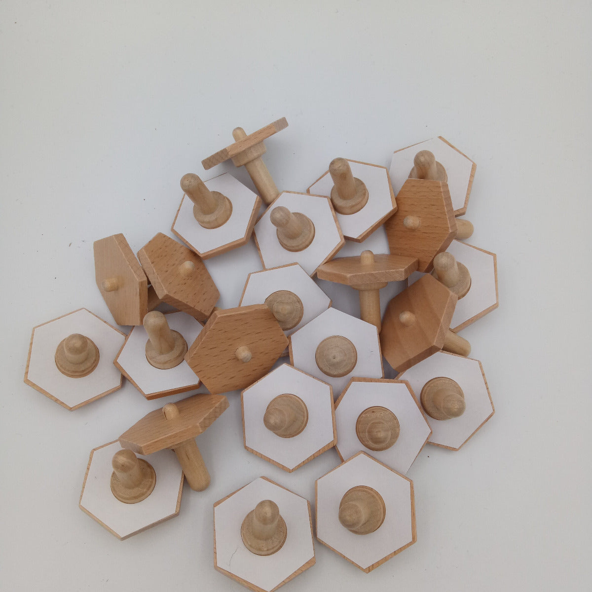 Spinning top for individual design