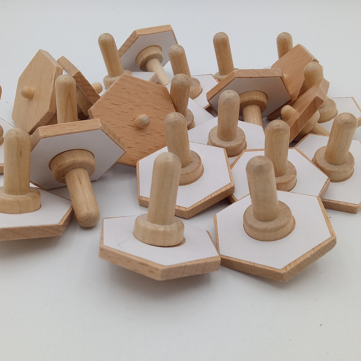 Spinning top for individual design