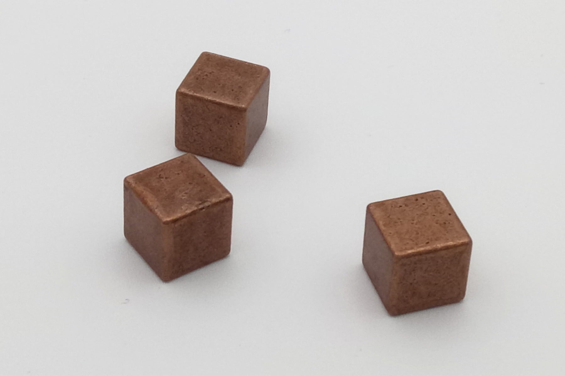 Metal cubes 8mm - silver