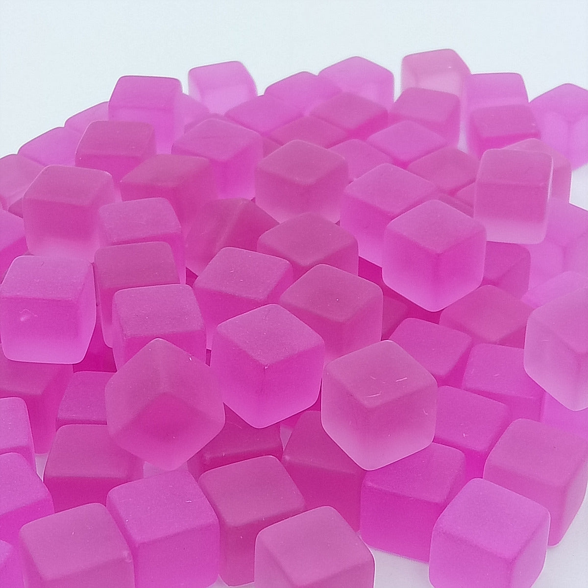 Transparente Würfel aus Kunststoff 10 mm - mit Effekten