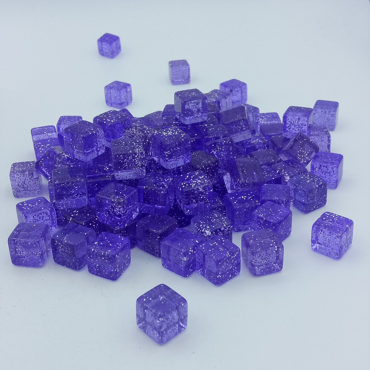 Transparente Würfel aus Kunststoff 10 mm - mit Effekten