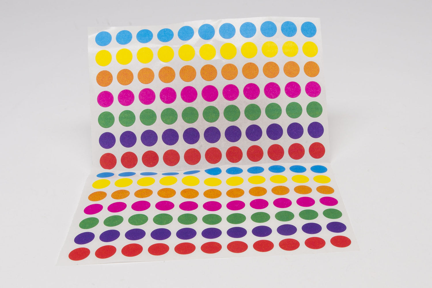 Color dots