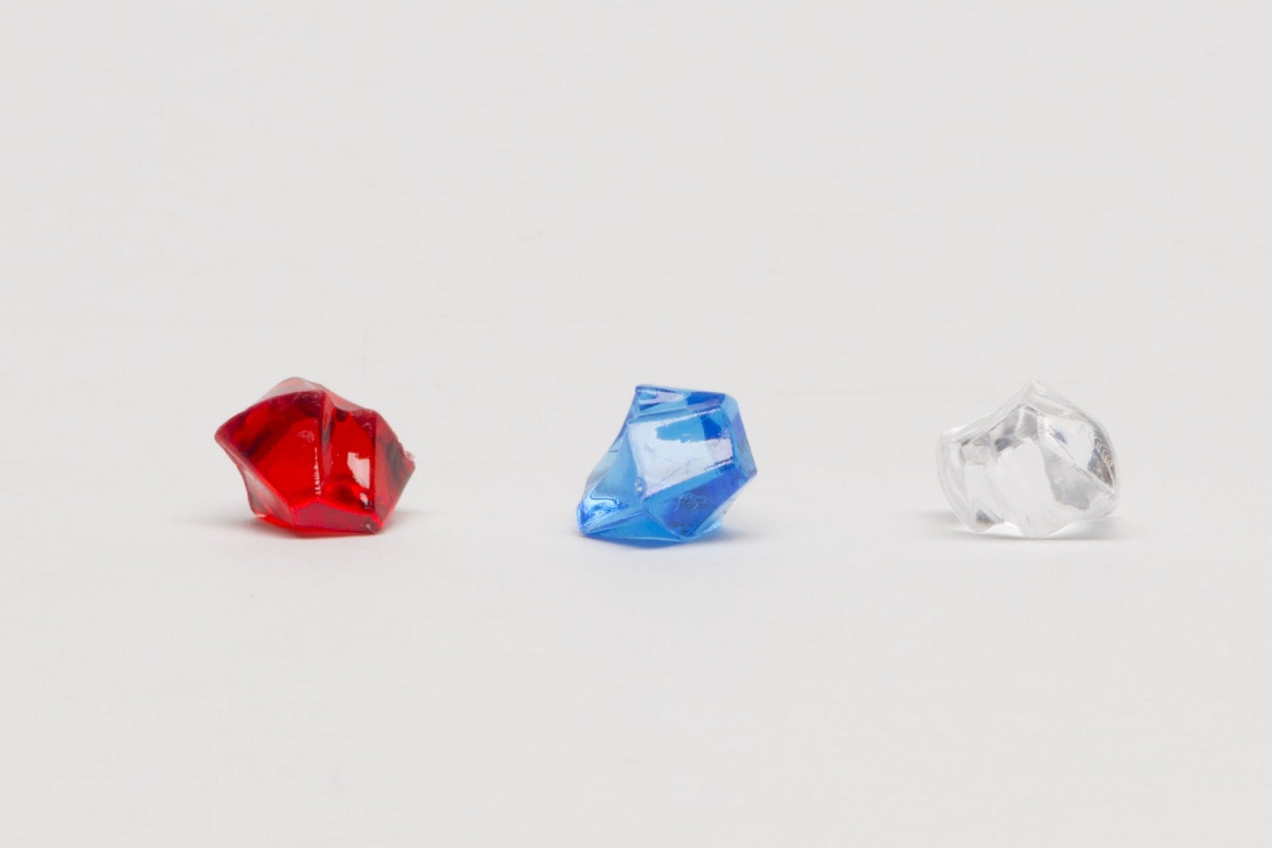 Set crystal gems in 3 colors