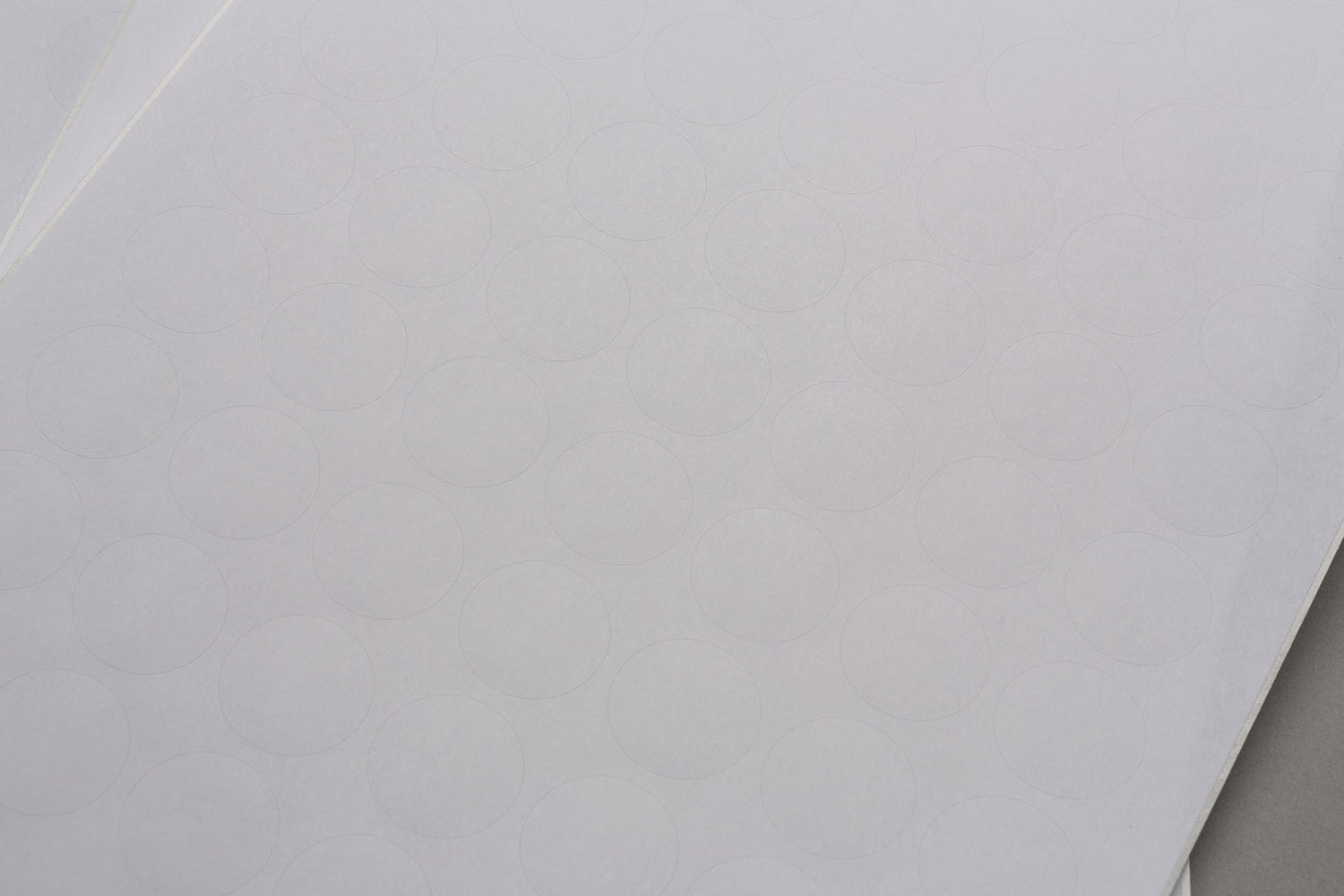 Labels for discs with 30 mm diameter