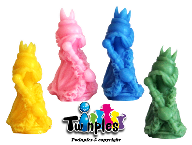 Twinples Play Twin Thrones