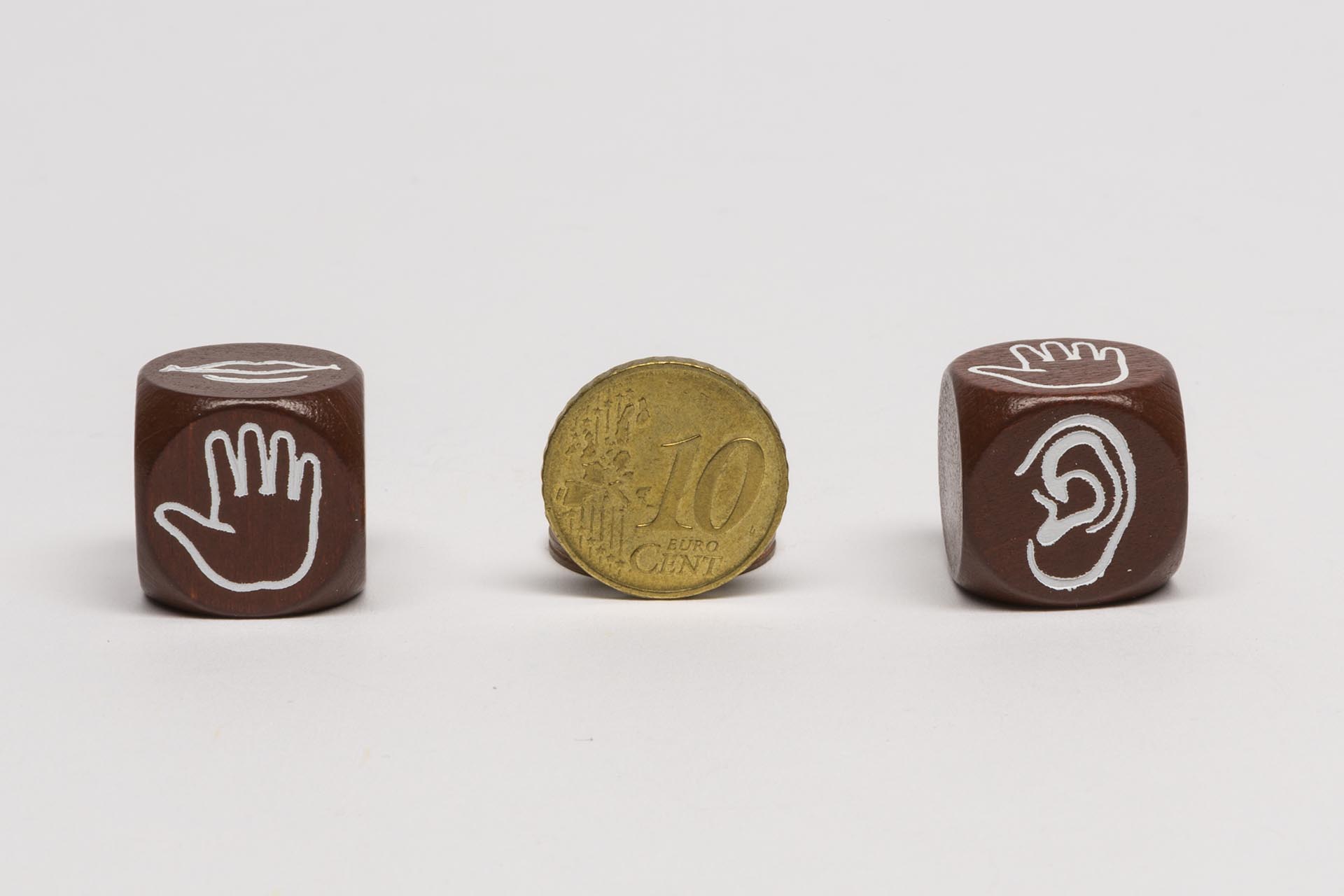 Dice of senses