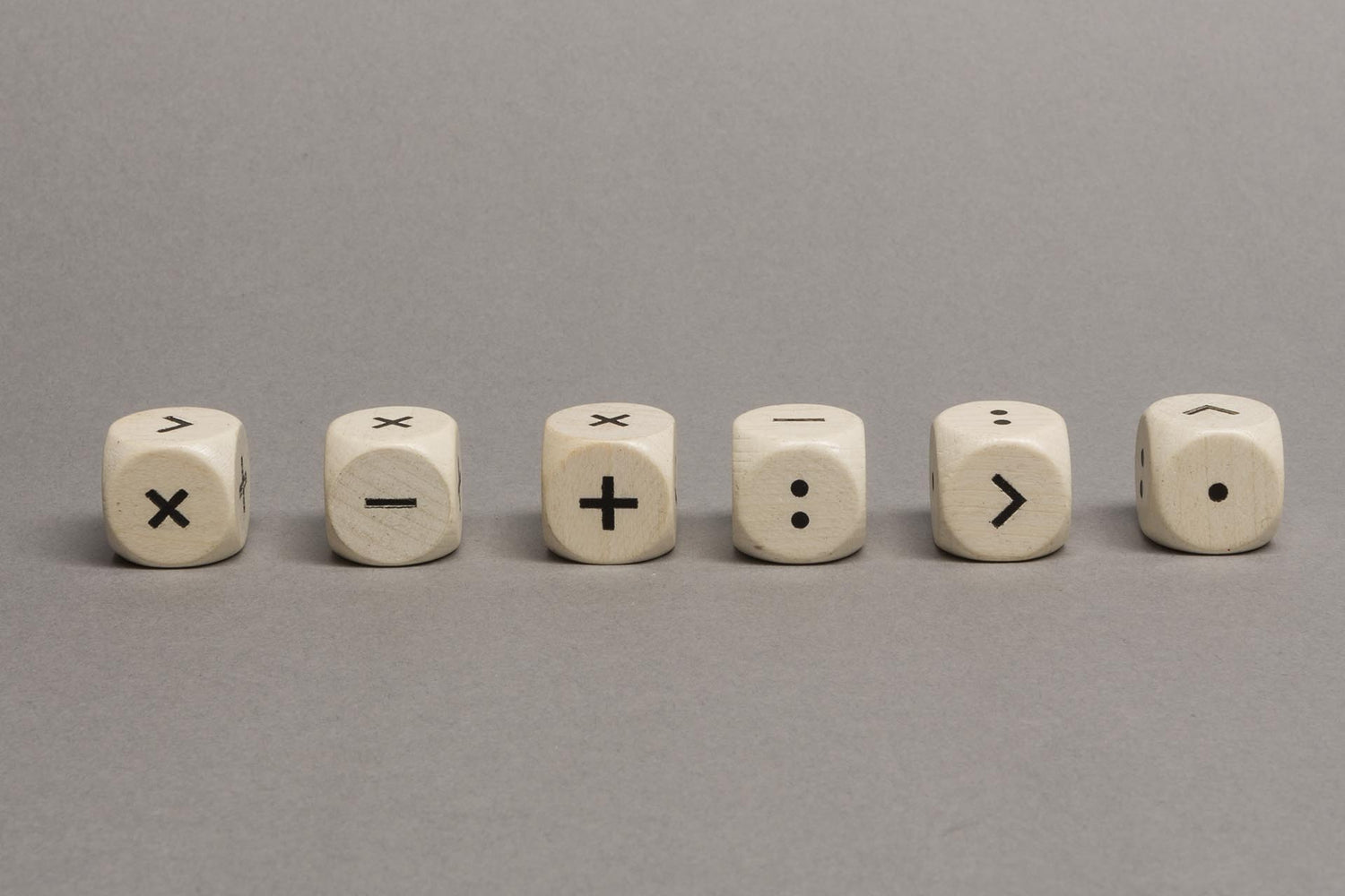 Math dice operators type 1