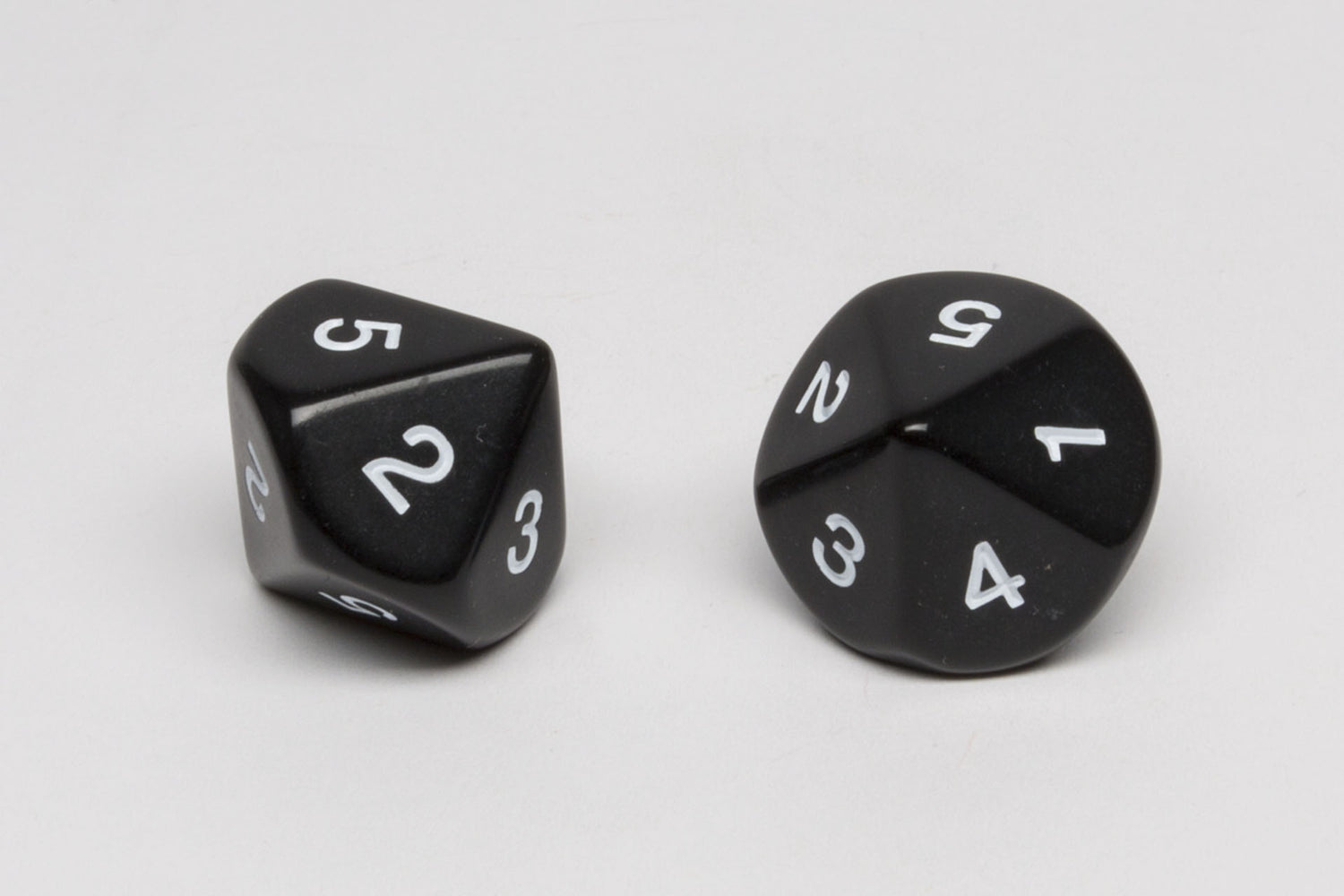 10-sided dice 1-5-black