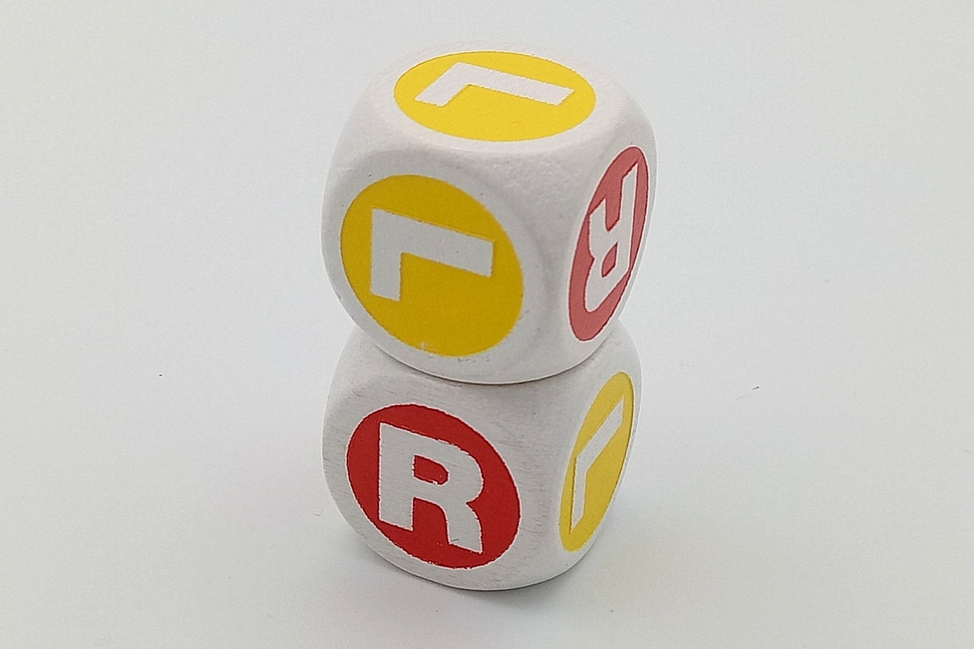 Buchstabenwürfel L/R (links, rechts)