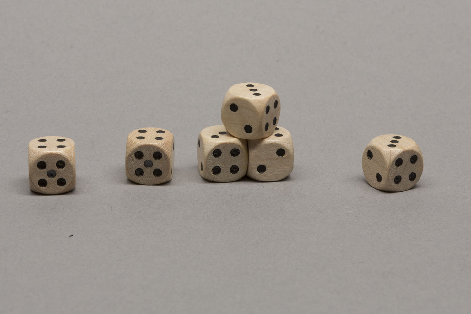 Miniature dice 10 mm 2/2/3/4/4/5