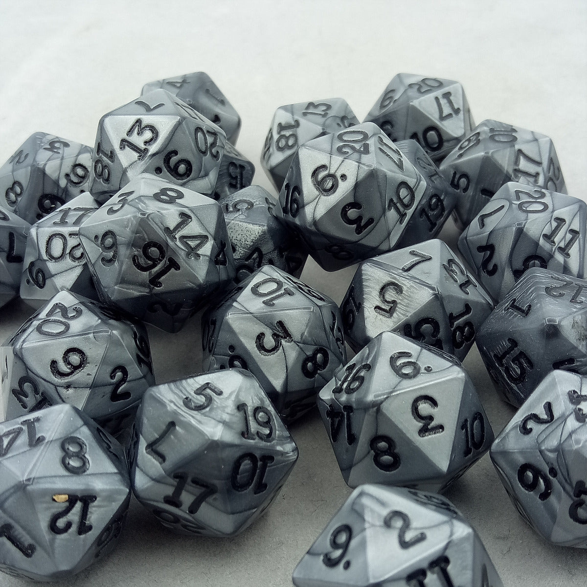 Dice gold-silver-bronze