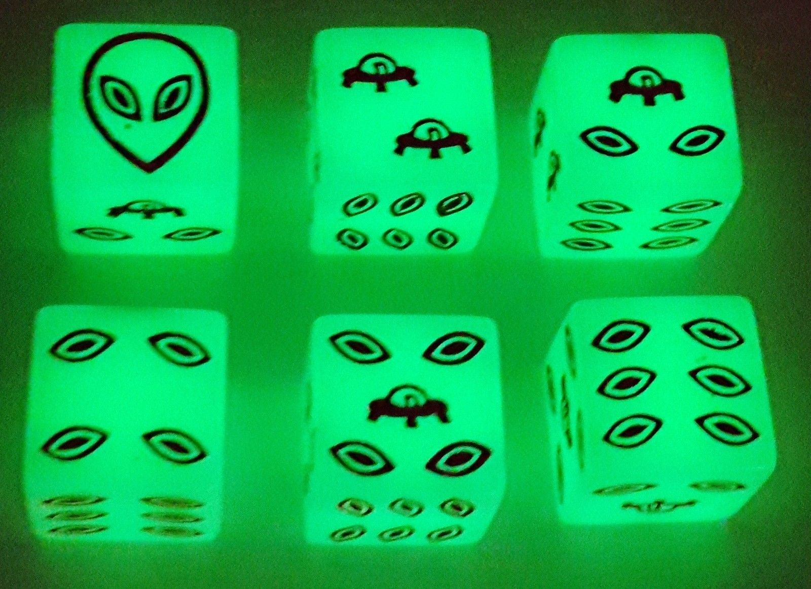 Leuchtwürfel Aliens