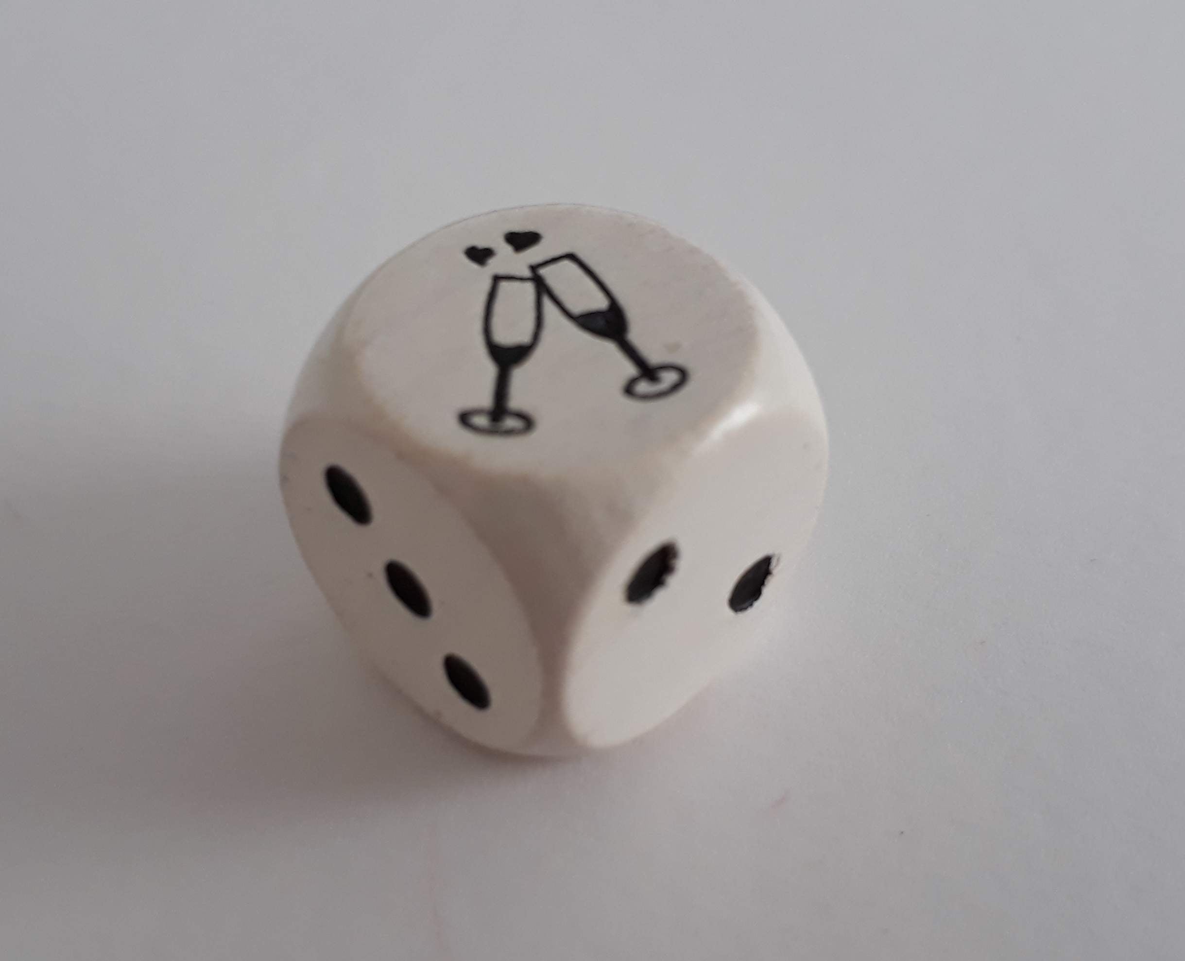 champagne dice
