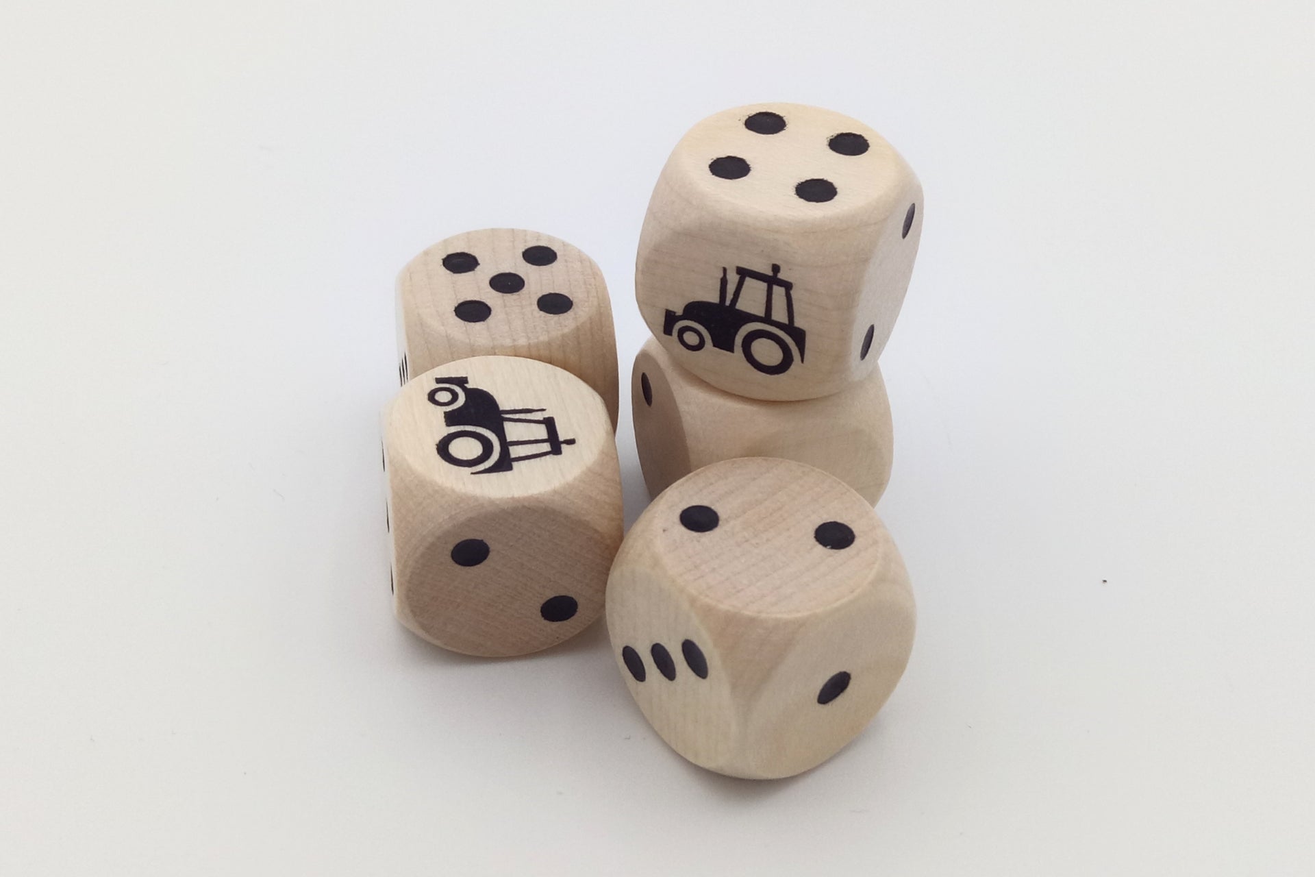 Tractor dice