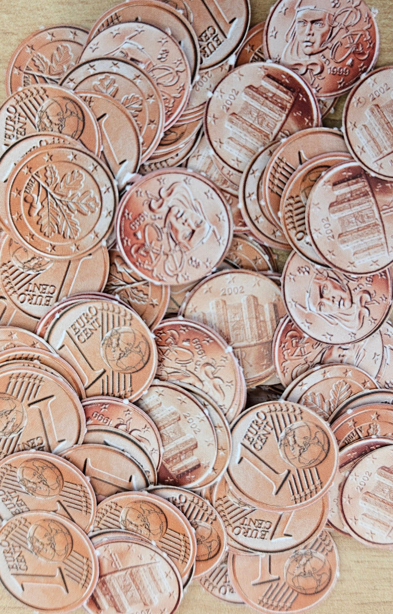 110 sets with approx. 120 coins play money - starting price 98 EUR