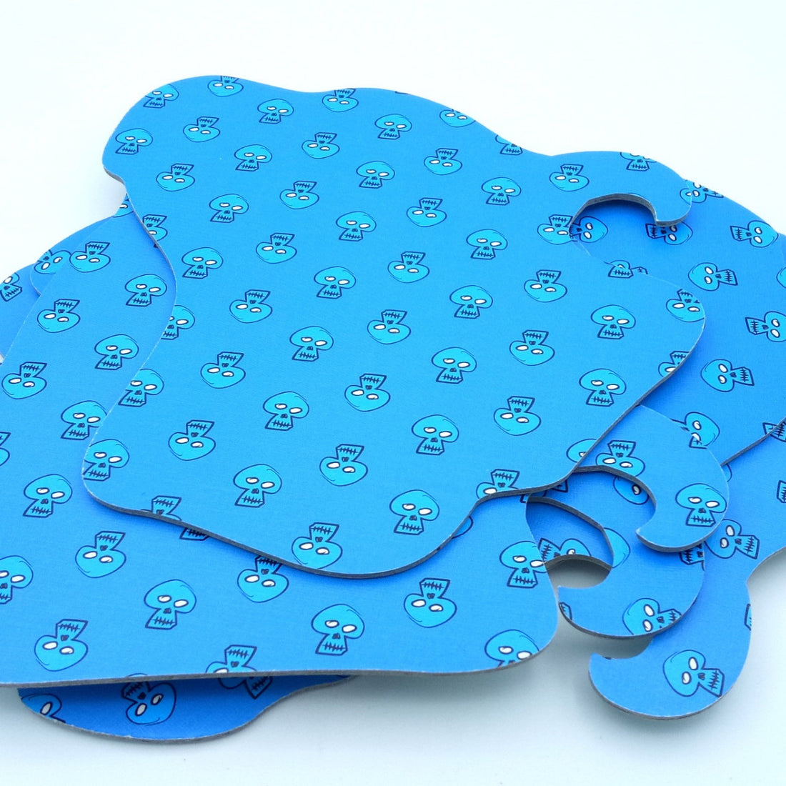 Set Islands - Starting price 5 EUR