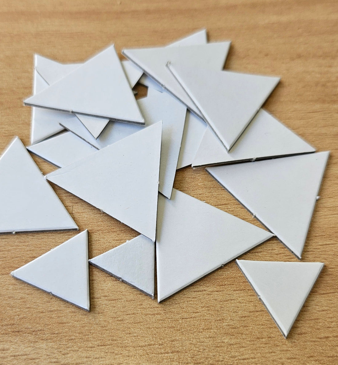 Set triangles - Auction, starting price 30 EUR