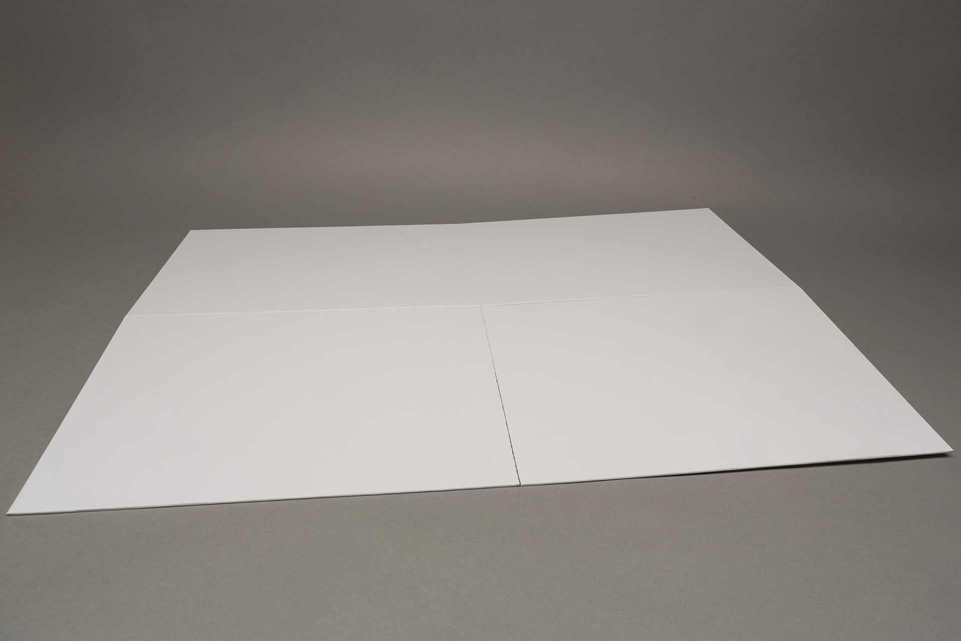 Game Board DinA4 twice foldable, 4 parts - 554 x 380 mm (277 x 190 mm)