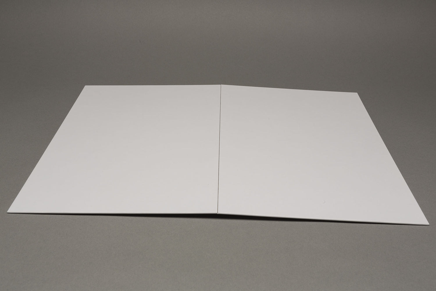 Game Board DinA4 minus foldable, 2 parts - 390x277 mm (195x277 mm)