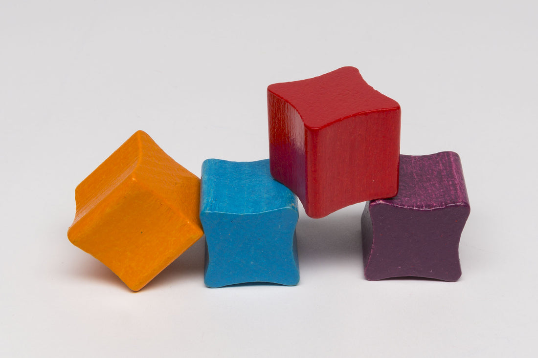 Conic dice purple