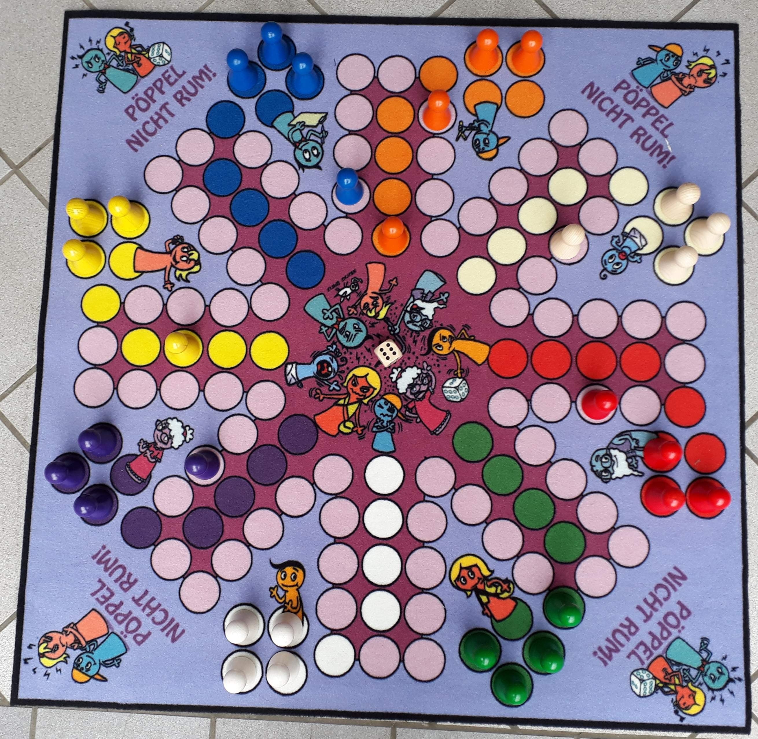 Carpet Pöppel-nicht-rum (8-player version)