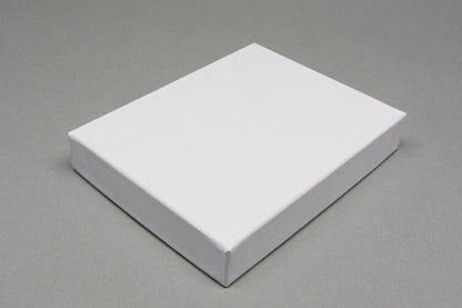 Game box 128x 100 x 20 mm