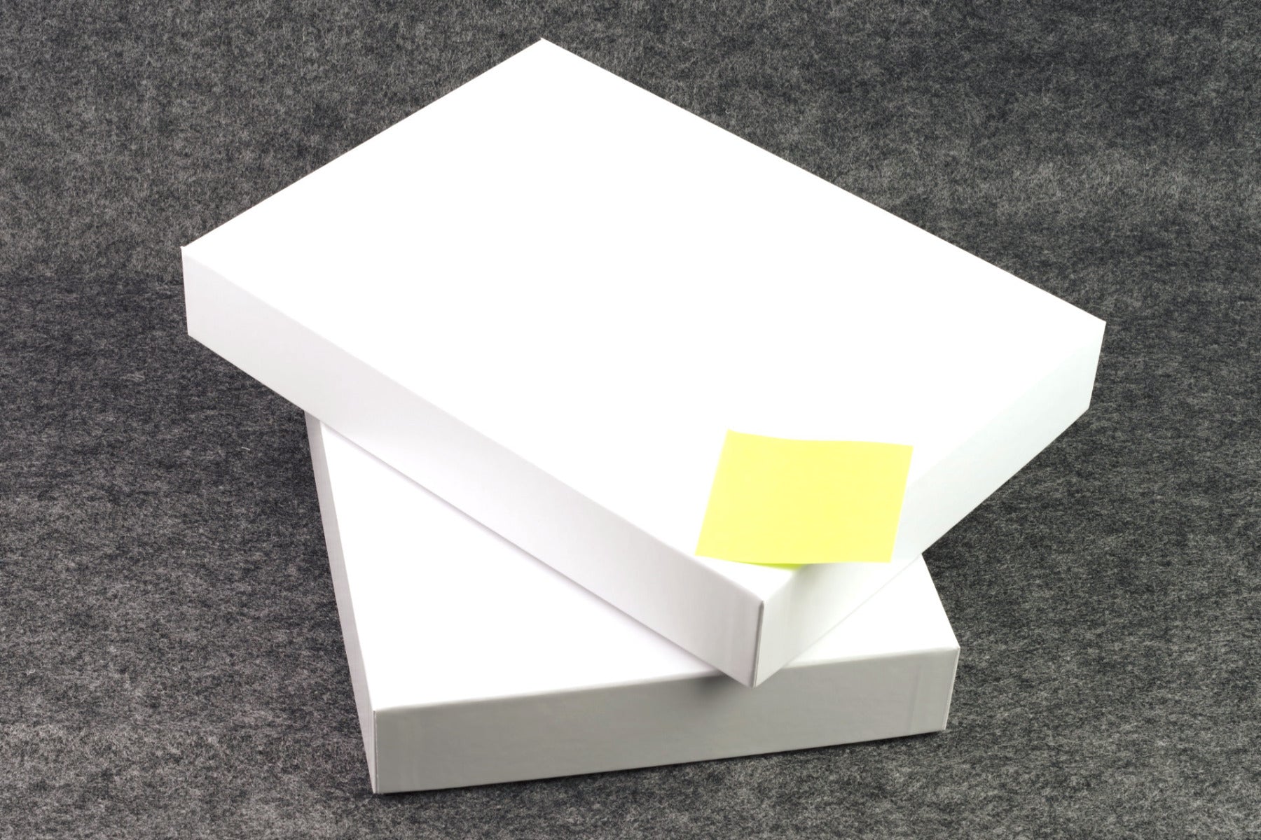 Game box 317 x 230 x 50 mm DinA4+ blank