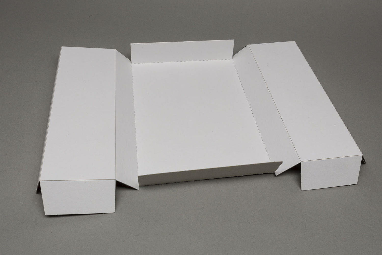 Inlet game box 317 x 230 x 50 mm K0004c