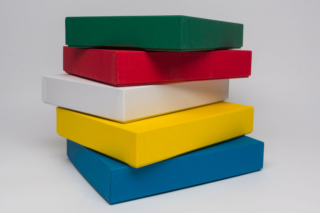 Game box 170 x 130 x 45 mm DinA6 - blank white