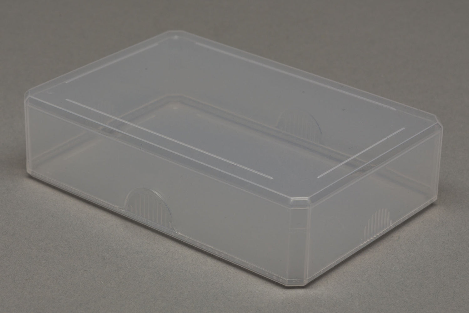 Plastic box for playing cards (standard size)