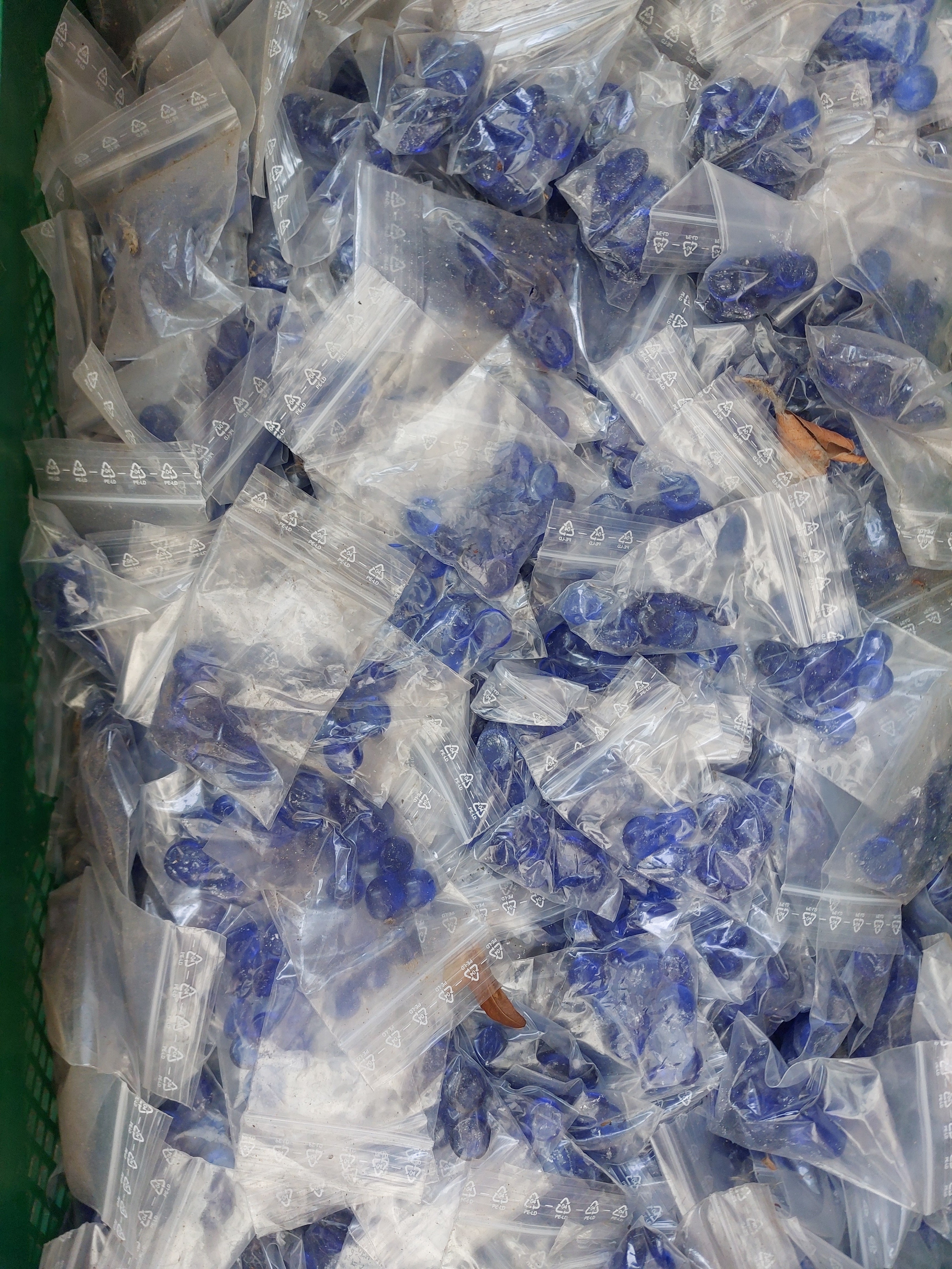 Kostenfrei abzugeben - Glassteine