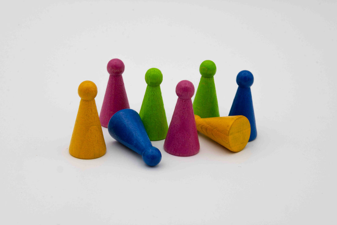 Set Pöppel Kegel - 28 Stück in 4 Farben