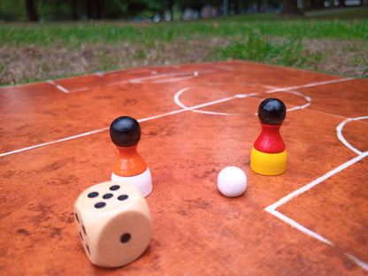 3-part wooden pawn - Germany