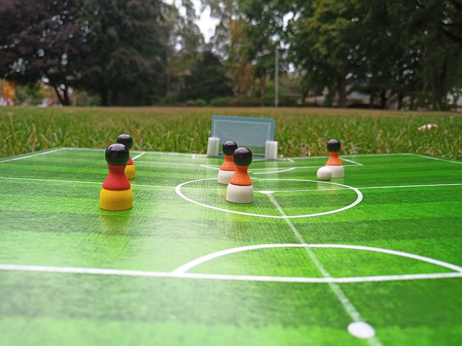 3-part wooden pawn - Germany