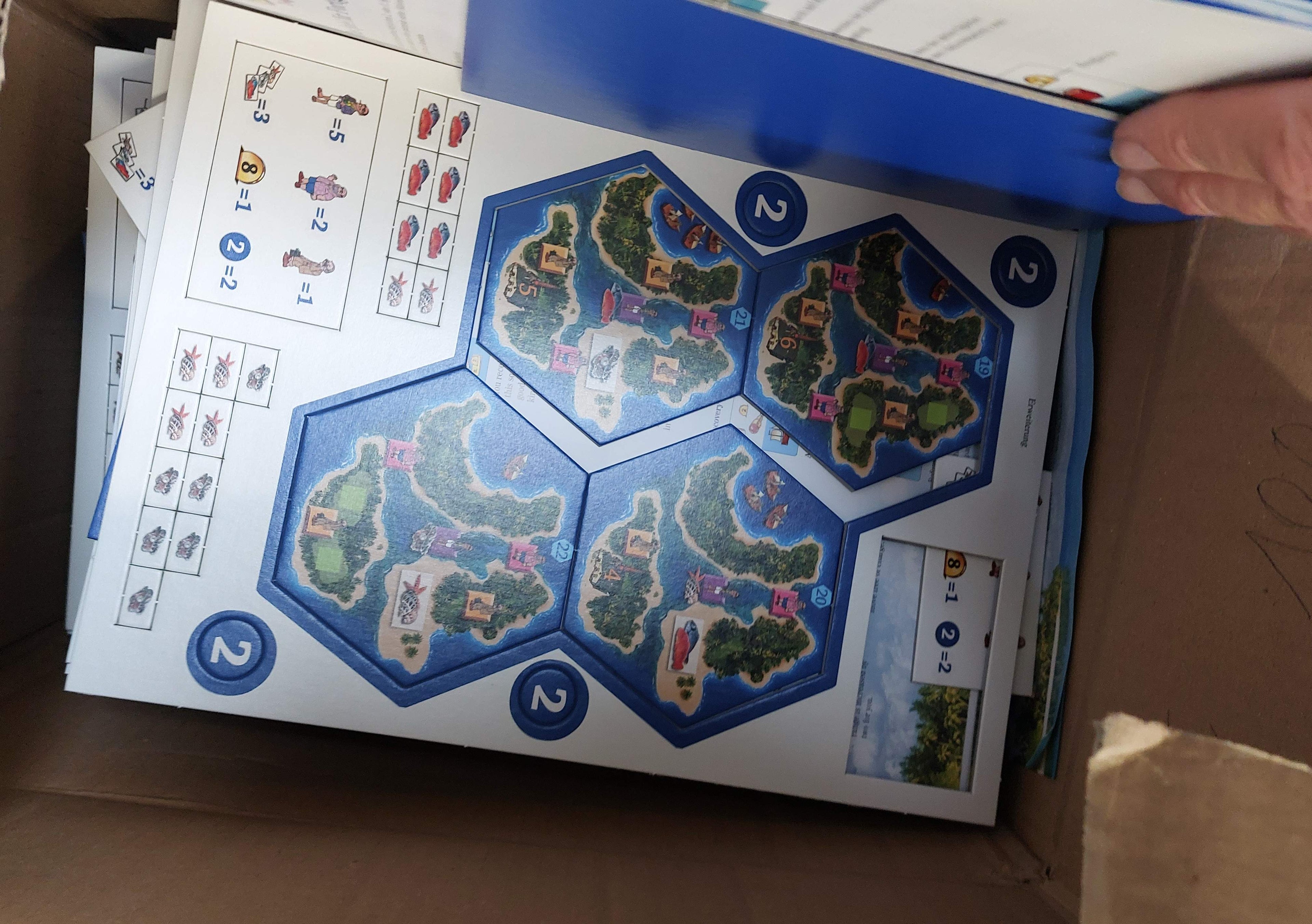 Kostenfrei abzugeben - PAKET 2kg mit Spielmaterial/Counter