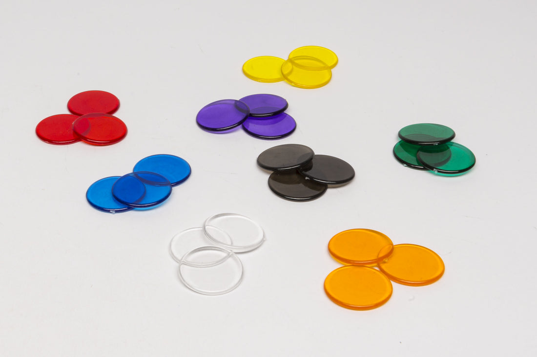 approx. 100 plastic chips 20mm transparent (52 gr.)