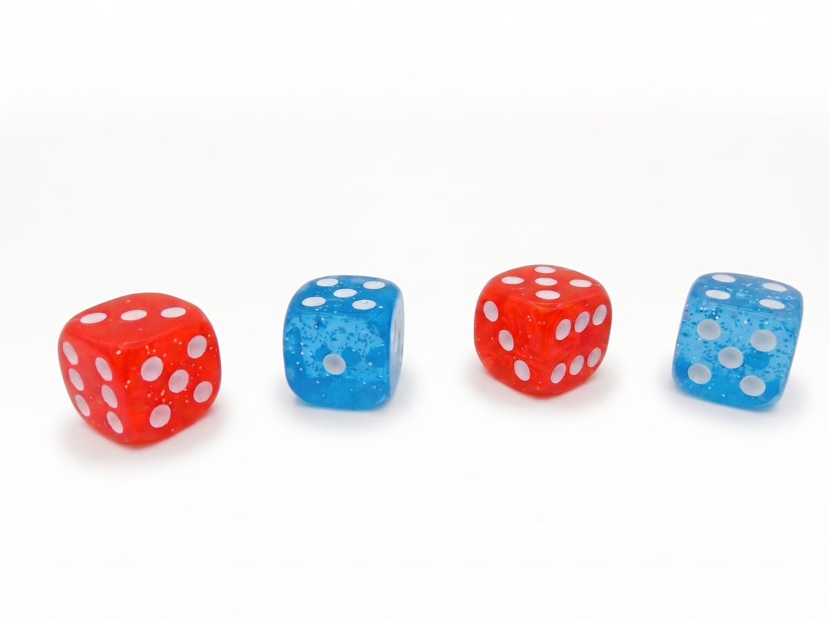Transparent plastic dice - with glitter effect