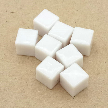 Plastic cubes
