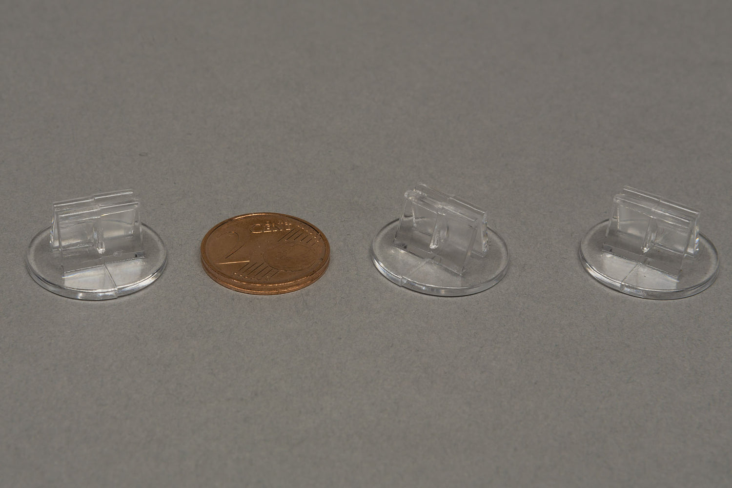 Plastic bases, card stands (transparent)