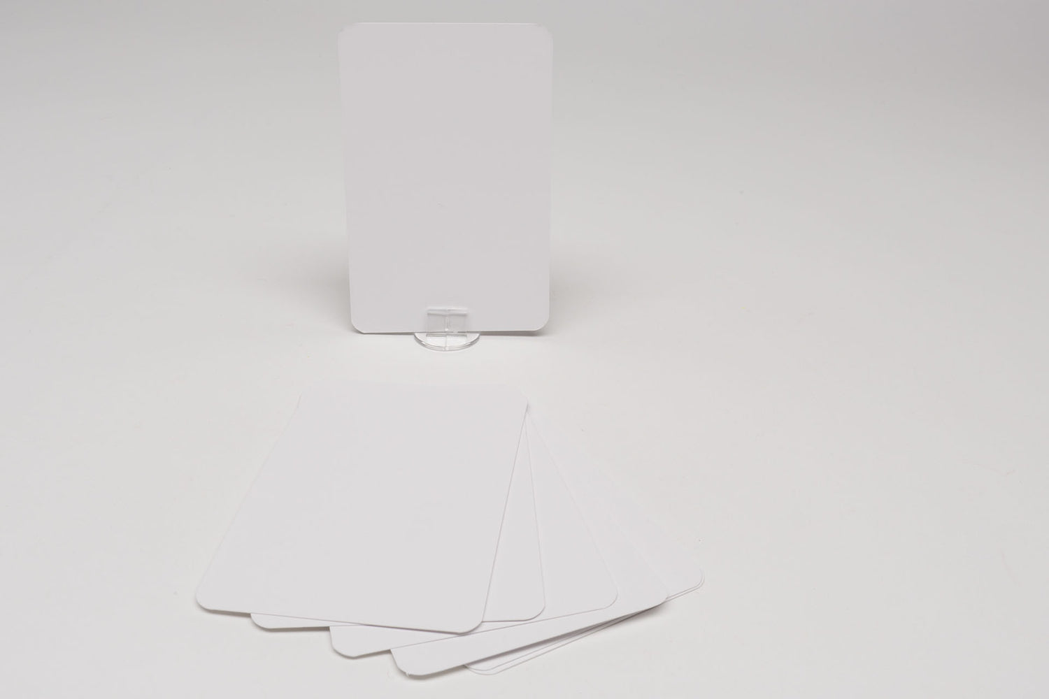 Plastic bases, card stands (transparent)