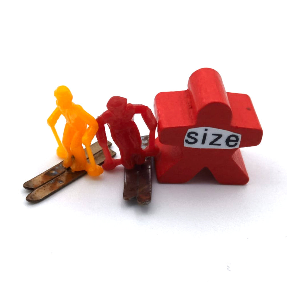 Skifahrer aus Kunststoff und Metall