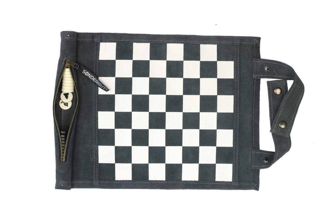 Special material - travel chess / checkers