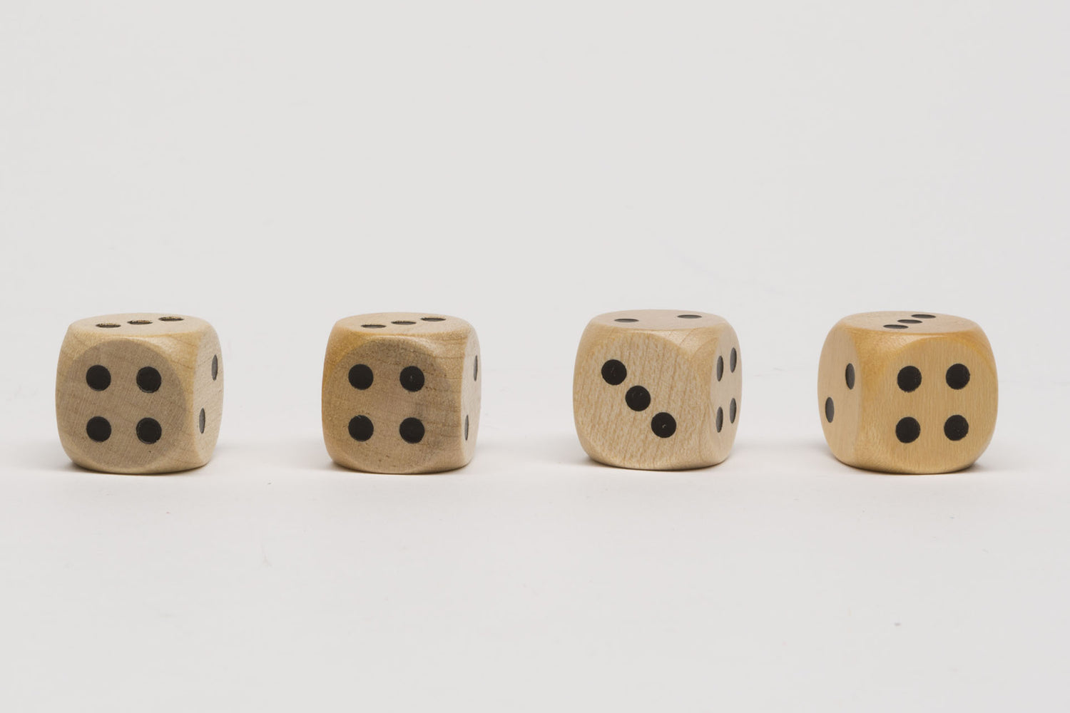 Dice 2-2-3-3-4-4
